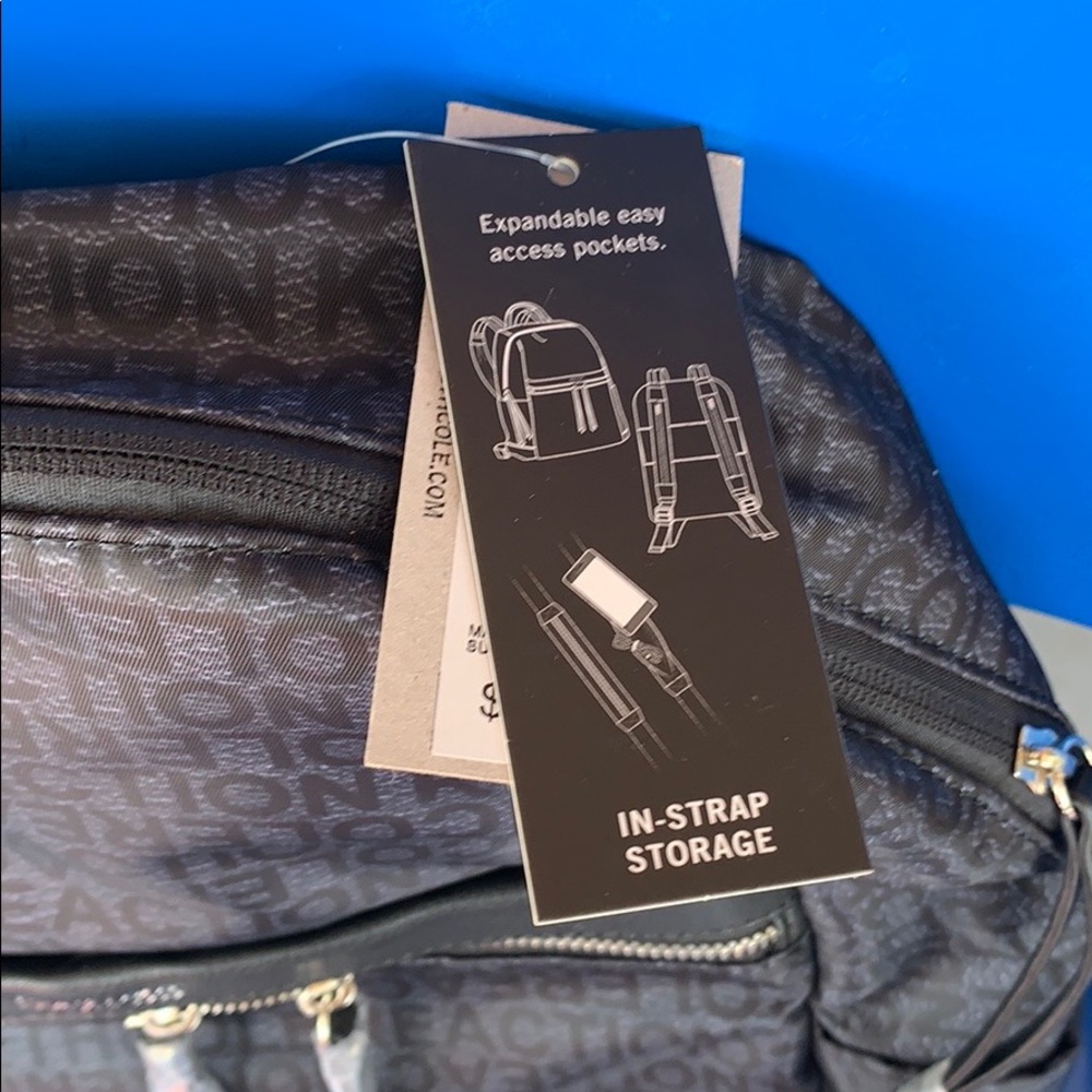 Backpack - Picture 2 of 12